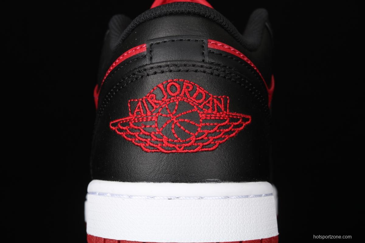 Air Jordan 1 Low forbids wearing low-top cultural basketball shoes 553558-610