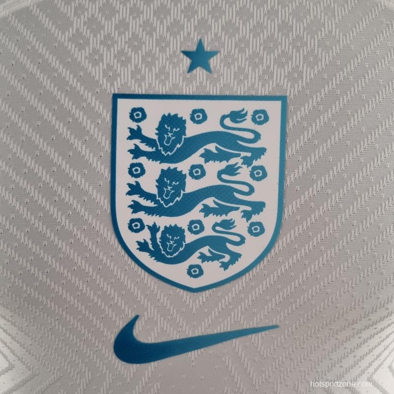 Player Version 2022 England Pre-match Kit White Blue