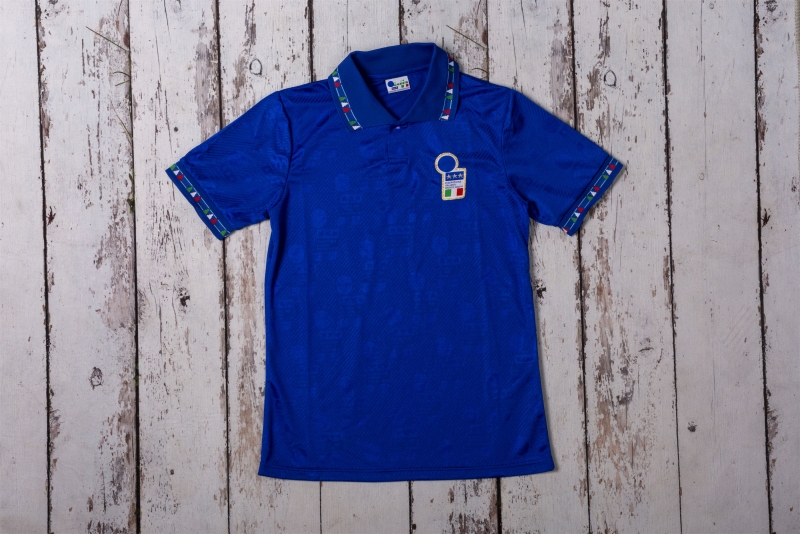 Retro 1994 Italy Home Soccer Jersey