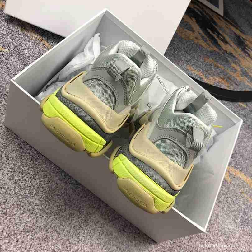 Men Balenciaga Triple-S Sneaker Grey Sneaker