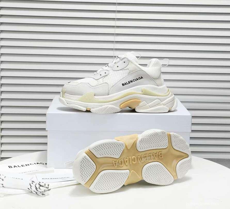 Men/Women Balenciaga Triple S Sneaker White Item 6380340