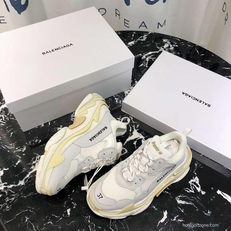 Men/Women Balenciaga Triple S Sneaker White/Grey