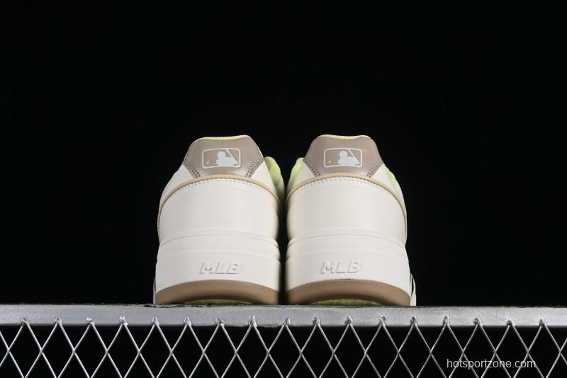 MLB Chunky Liner Basic New York Yankees Thick Sole Platform Sneakers with 6cm Height Increase - 3ASXCA12N50BGS