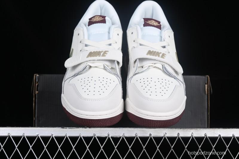 Air Jordan Legacy AJ312 Low Sneakers