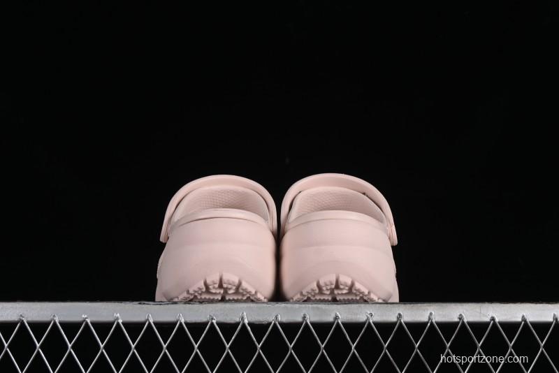 Crocs Classic Clog Cloud Retro Sandals with Adjustable Heel Strap - B.D4