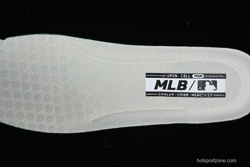 MLB Chunky Classic Base Heel Monogram Lightweight Platform Sneakers with 6cm Height Boost - 3ASXCBH4N50BKS