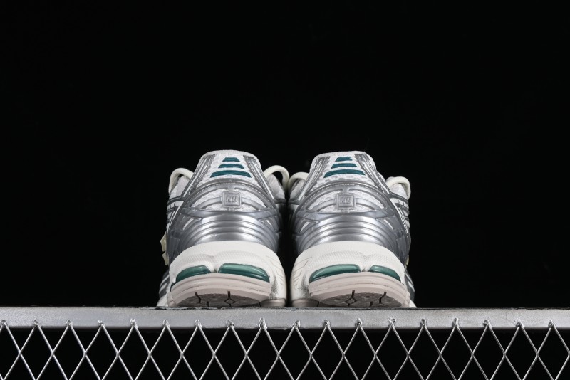 New Balance 1906 Series Retro Dad Style Casual Running Shoes - M1906REE