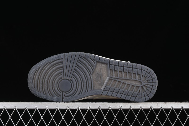 Nike Air Jordan 1 Low Gucci Collaboration - Smoke Grey Pattern High-End Custom Retro Basketball Shoes - DM5688-101