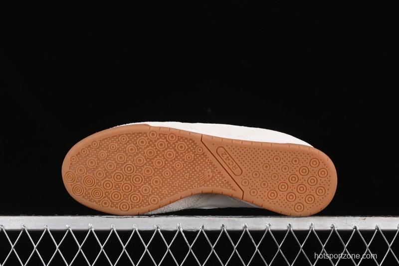 New Balance RC42 Series Retro Football Training Casual Sneakers - URC42EA