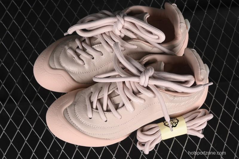 Alexander McQueen Flexion Retro Sneakers in Pink with Anatomical Design and Split Sole - 2024s