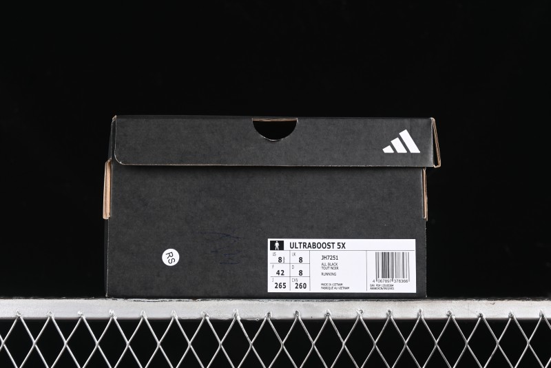 Adidas Ultraboost 5X Casual Running Shoes with Popcorn Foam Technology - JH7251