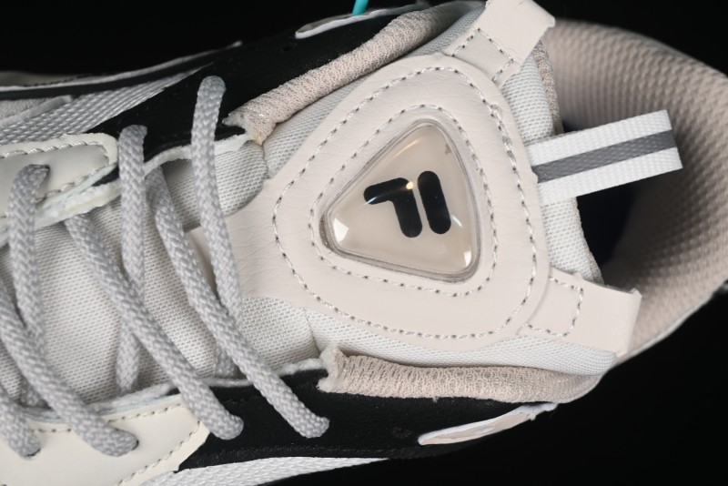 Fila Fusion Thick Sole Casual Running Shoes - T12W331301FWC