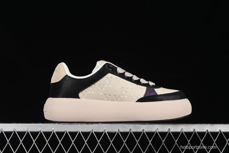 MLB Chunky Classic Base New York Yankees Lightweight Platform Casual Sneakers - 3ASXBMN4N50BKS