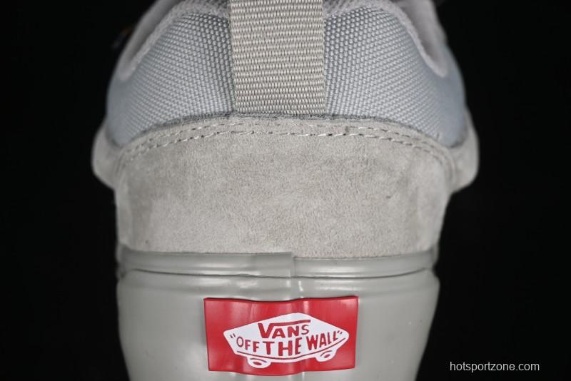 Vans Knu Skool Low Top Retro Casual Vulcanized Sneakers in Grey - VN000CRPBXC