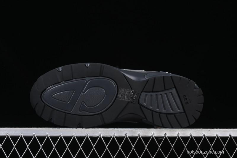 Dior B30 Sneakers with Reflective CD30 Logo and Lightweight Rubber Sole - CD30