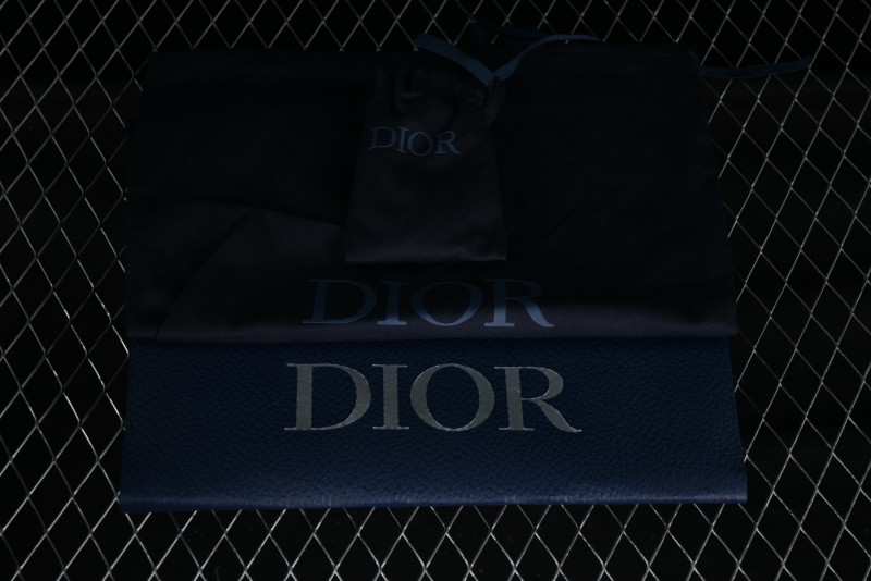 Dior B30 Sneakers with Reflective CD30 Logo and Lightweight Rubber Sole - CD30