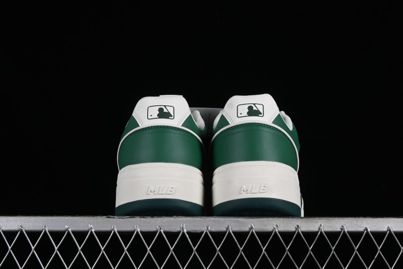 MLB Chunky Liner Basic Height Increasing Platform Sneakers - 3ASXCLB3N50GNS