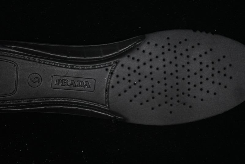 Prada Cloudbust Air Thunder Lifestyle Low-Top Sneakers - 2EG293