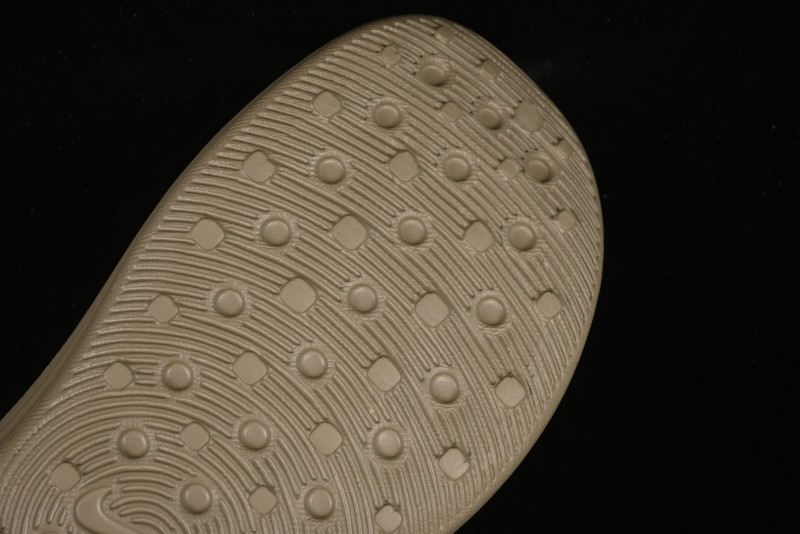 Nike ReactX Rejuven8 Slide Summer Outfit Sandals with Soft and Responsive ReactX Foam - HV4479-200