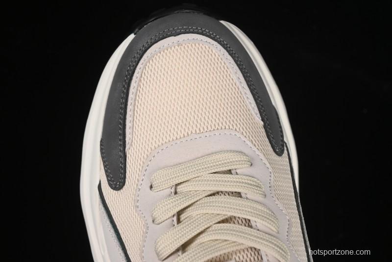 ECCO Chunky Sole Waffle Retro Running Shoes - 63093901002