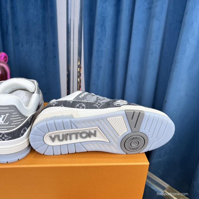 2025 Unisex Louis Vuitton Grey White Fabric Leather Sneakers