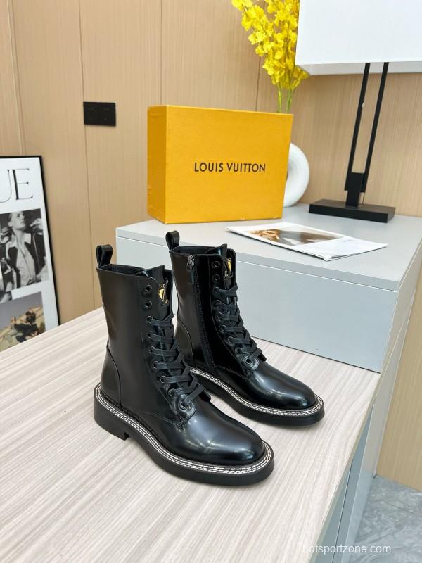 2024 Women Louis Vuitton Black Calfskin Leather Boots MJ00370