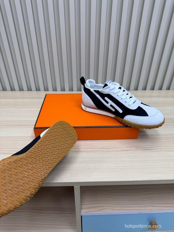 2025 Unisex Hermès White Black Suede Down Fabric Sneakers Top Version LY00310