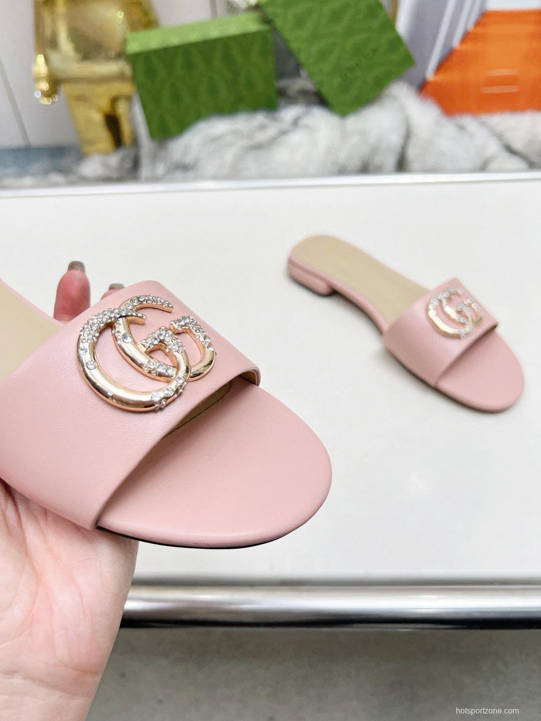 2025 Women Gucci Pink Leather Slippers GG Buckle MJ00190