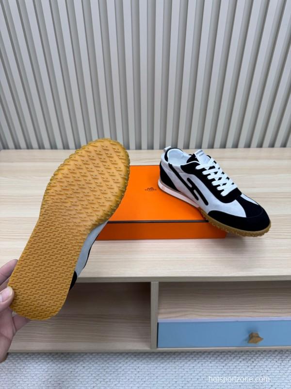 2025 Unisex Hermès Black White Suede Down Fabric Sneakers Top Version KFY00300