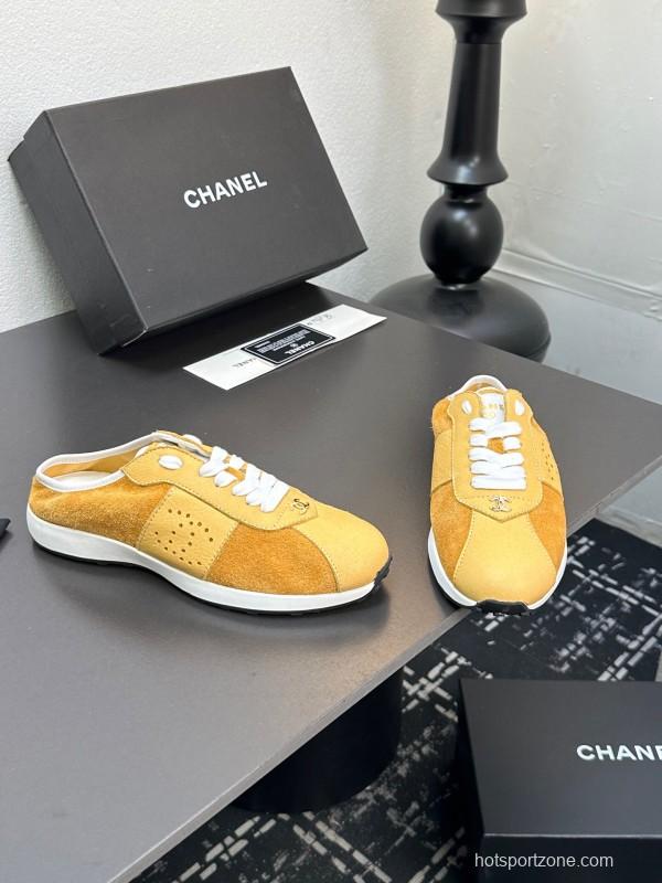 2025 Women Chanel Yellow Suede Casual Sneakers Handmade CC Logo LY00360(F)