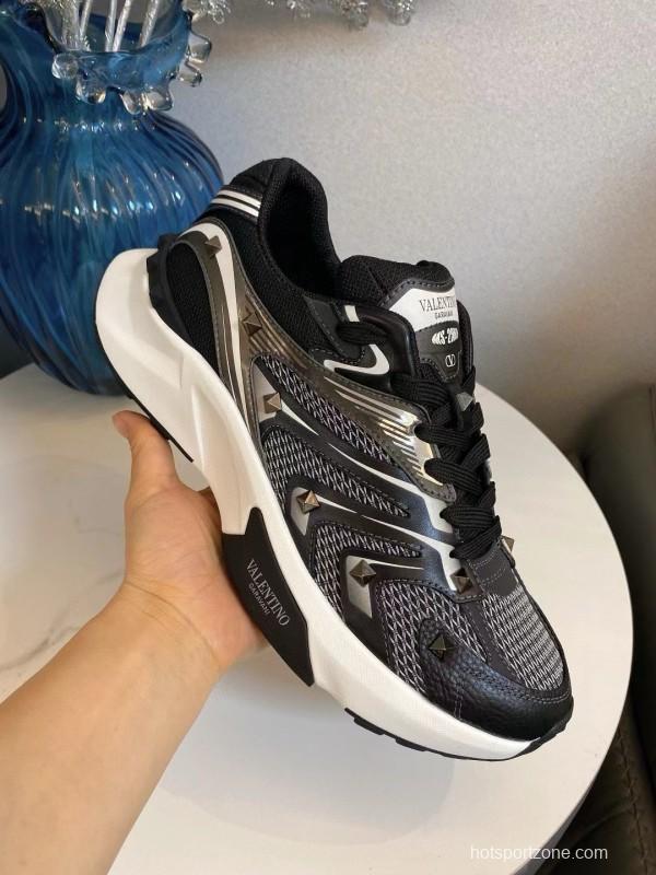 2024 Unisex Valentino Black White Mesh Leather Sneakers MJ00410