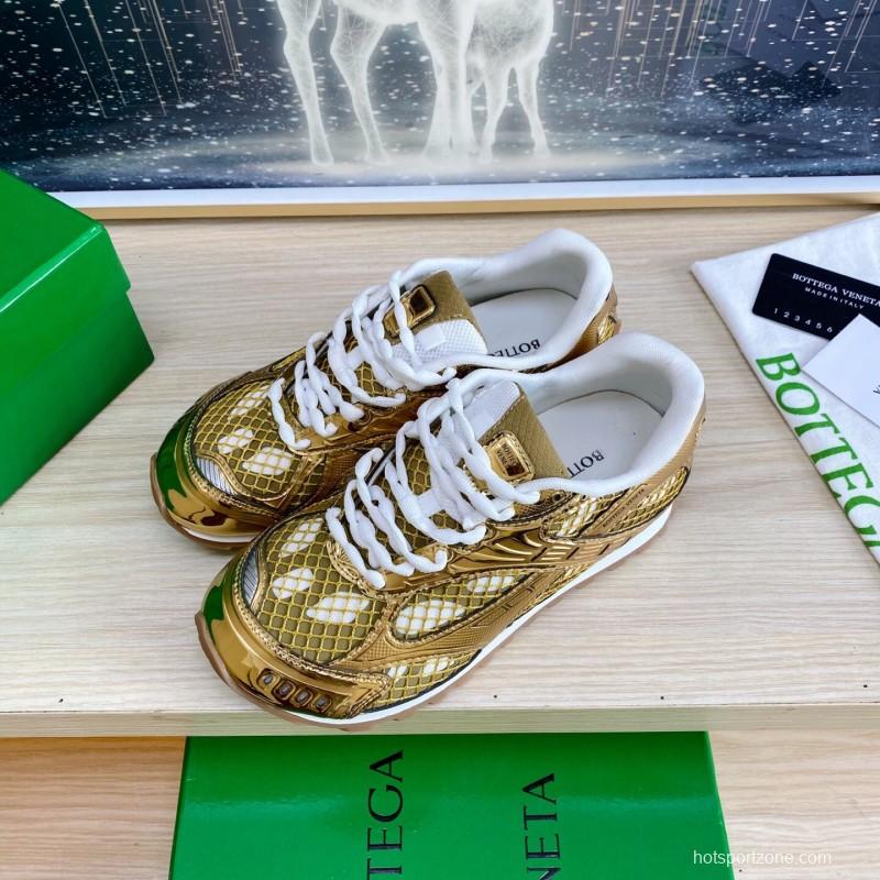2025 Unisex Bottega Veneta Gold Lightweight Mesh Runner Sneakers Geometric Rubber Sole LY00310