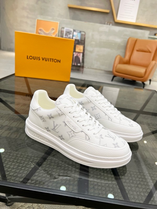 2024 Men Louis Vuitton White Leather Mesh Sneakers MJ00400