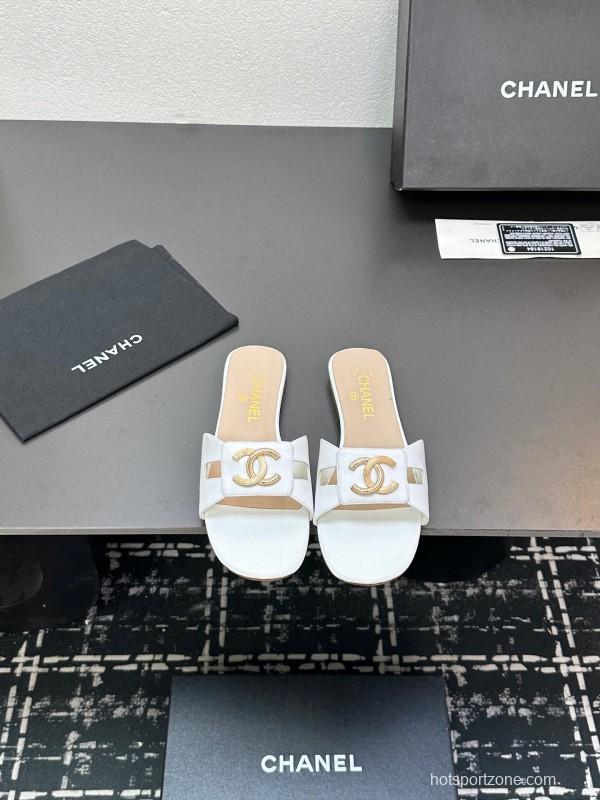 2025 Women Chanel White Leather Slippers