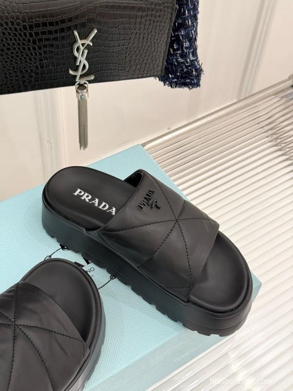 2025 Slippers Prada Black Leather Slippers
