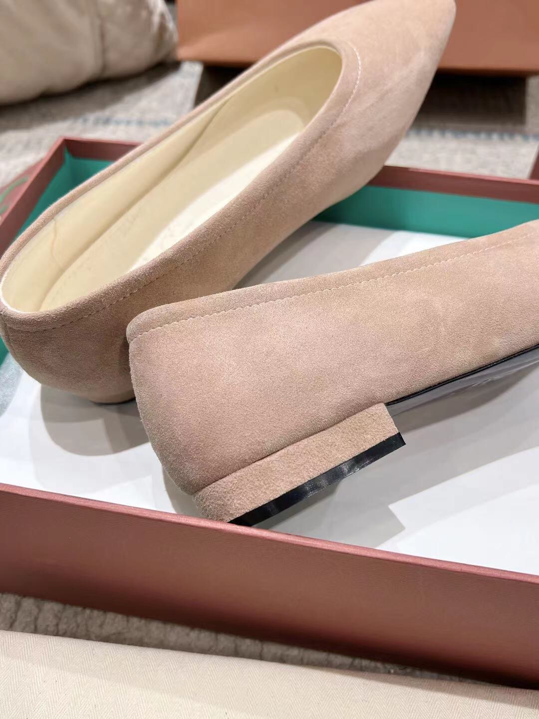 2025 Women Le Parmentier Pink Suede Ballet Flats