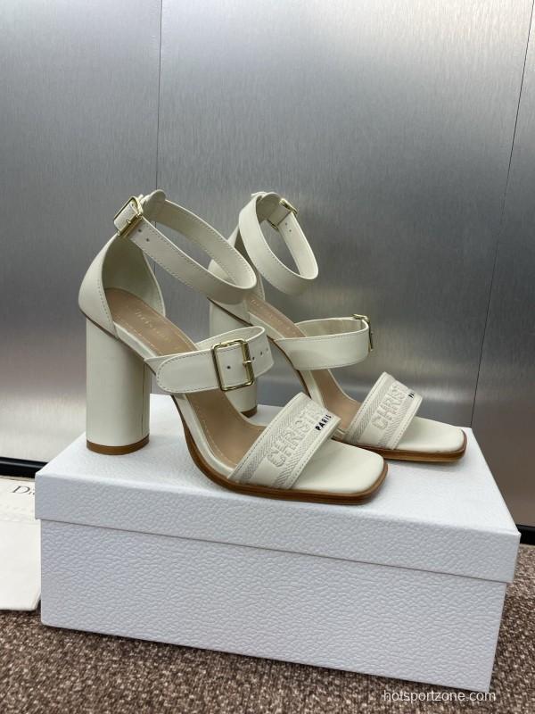 2025 Women Dior White Leather Sandals Embroidery KFY00310