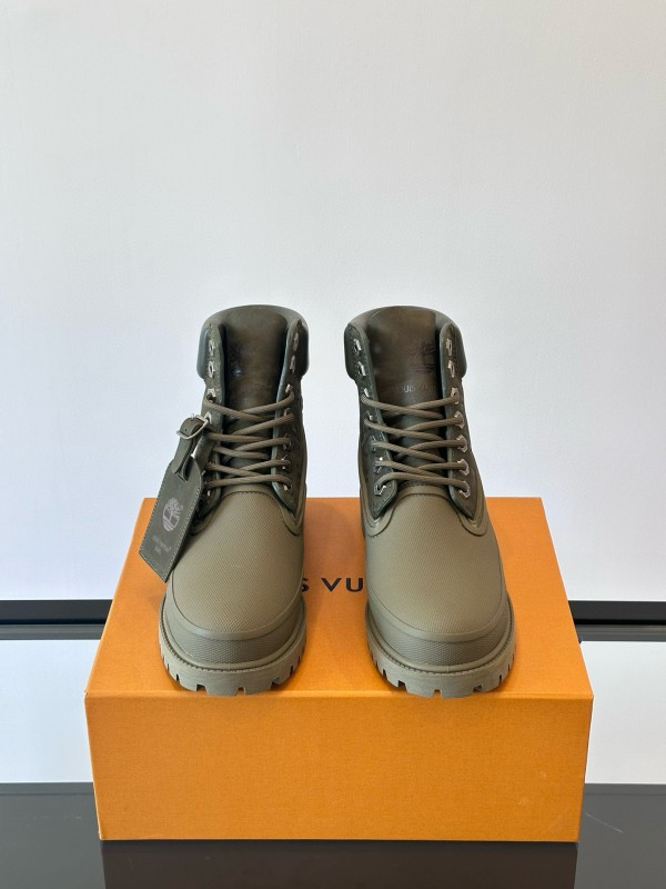 2024 Men Louis Vuitton Brown Rubber Leather Combat Boots MJ00390