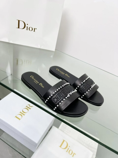 2025 Women Dior Black Leather Slippers Pearl Embellishment LY00190