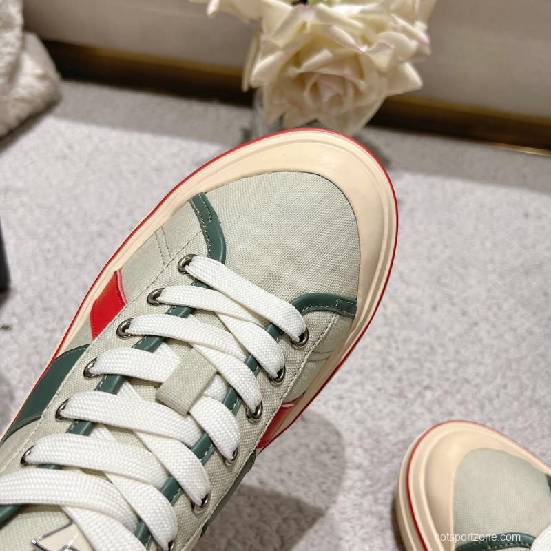 2025 Unisex Bottega Veneta Green Red Canvas Leather Sneakers Hand Painted LY00