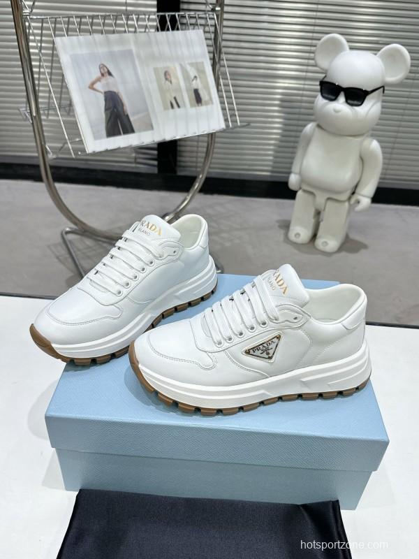 2025 Women Prada White Cow Leather Lambskin Sneakers KFY00310