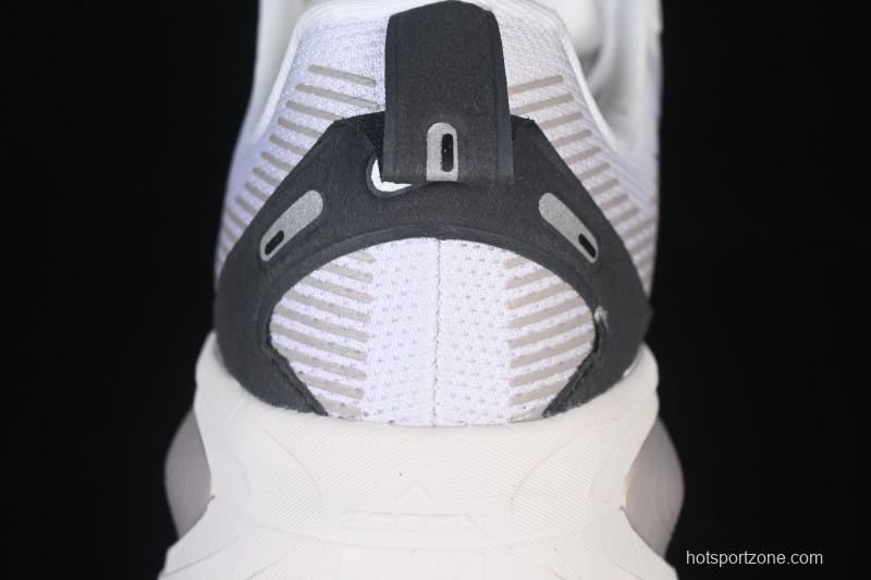 Nike Air Zoom Vomero 18 Cushioned Running Shoes - IB5726-100