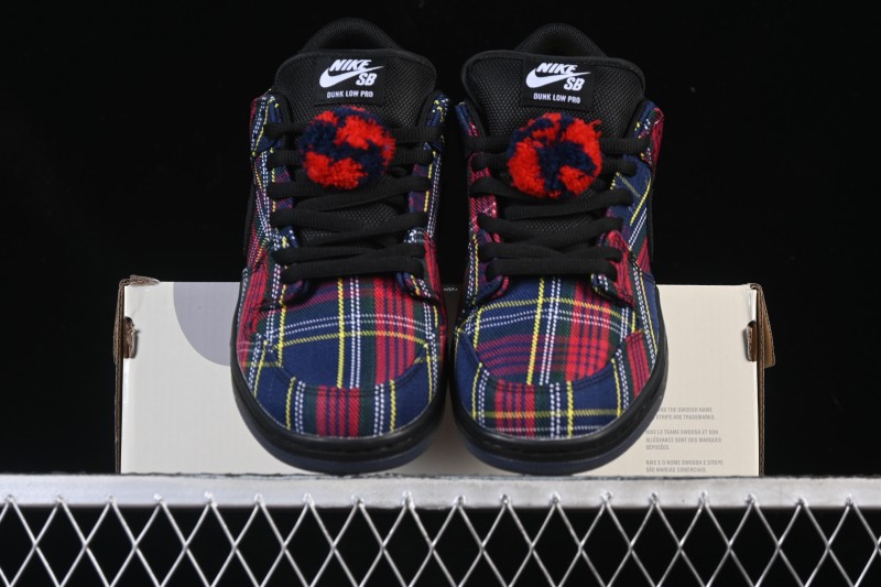 Nike SB Dunk Low Nardwuar Collaboration Scottish Plaid Low-Top Casual Skate Shoes - II1493-600