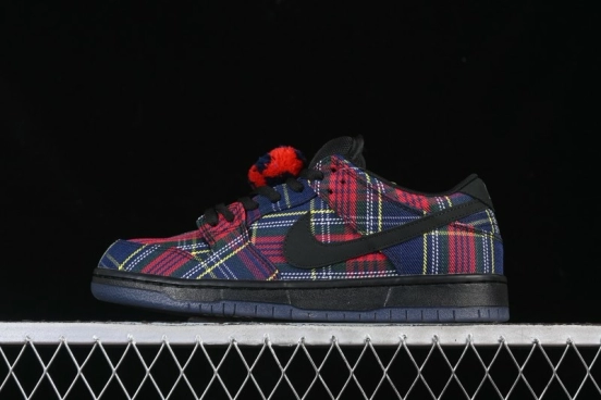 Nike SB Dunk Low Nardwuar Collaboration Scottish Plaid Low-Top Casual Skate Shoes - II1493-600
