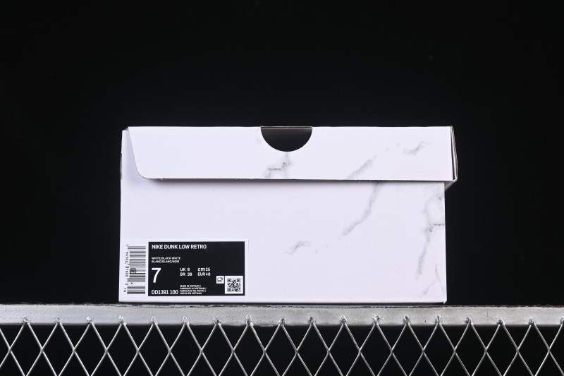 Nike SB Dunk Low Custom Strap Low-Top Casual Skate Shoes - DD1391-100