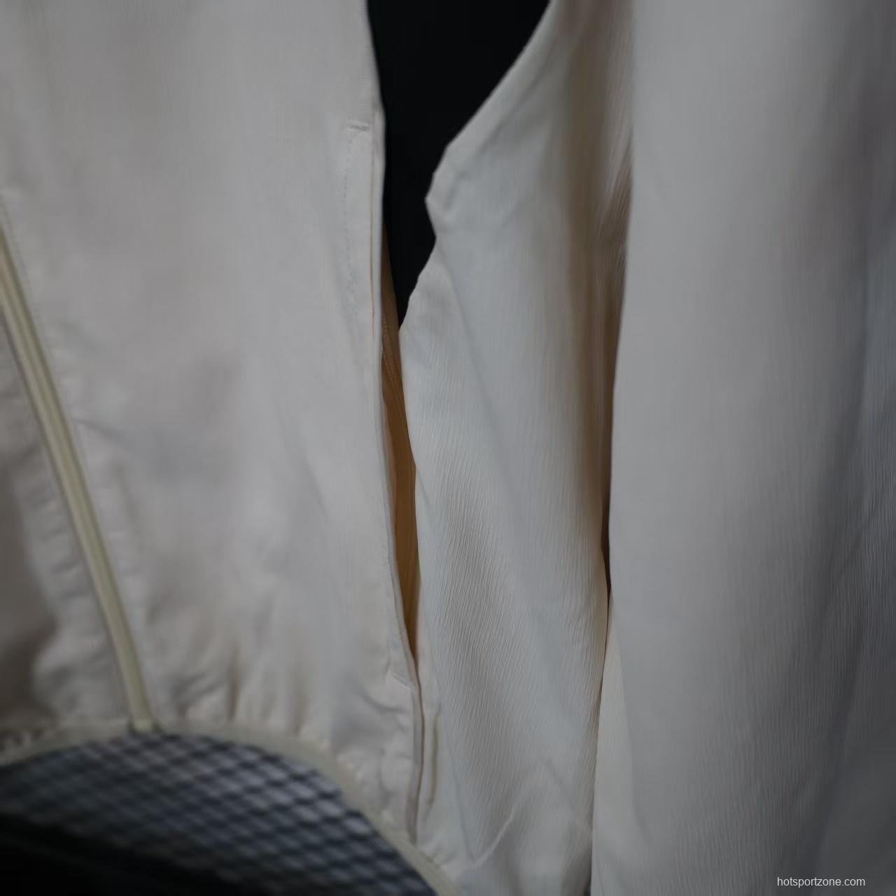 25/26 Liverpool White Windbreaker (with Inner Lining)