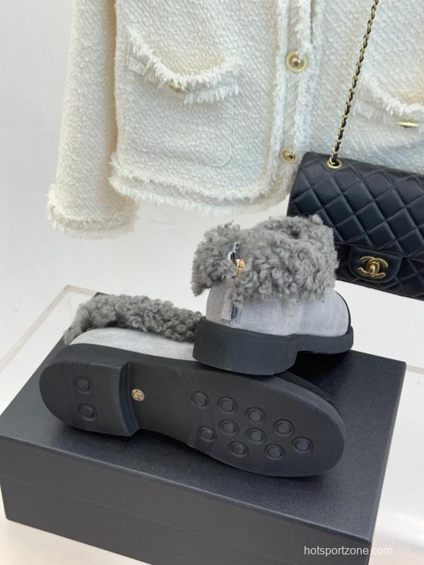 Chanel 2025/SS Double C Color-Block Shearling Snow Boots - KFY00270