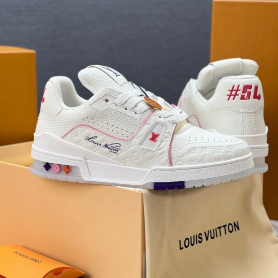 Louis Vuitton Trainer Retro Basketball-Inspired Sneakers with Mixed Materials - LY00430