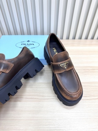 Prada Platform Loafers with Lightweight Anti-Slip Sole - LY00300