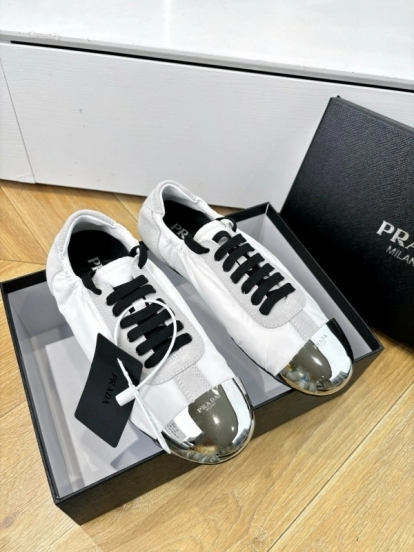 Prada 2025 SS Metal Toe Thin Sole Training Shoes Casual Footwear - LY00280